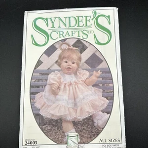 SYNDEE'S Crafts 24005 "Syndee" Puppenkleid Muster - 21, 16, 10 Zoll ungeschnitten - Bild 1 von 3