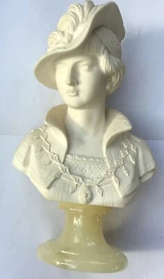 STATUE BUSTE FEMME AU CHAPEAU A.GIANNILLI 1980 ALBATRE MOULE SOCLE EN MARBRE - Photo 1/4