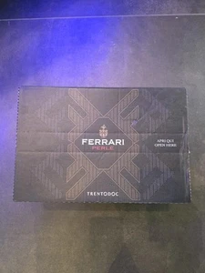 Cartone 6 Bt Ferrari - Trento DOC Perlè Oro 2018 0,75 lt. - Foto 1 di 6