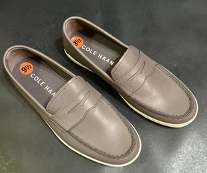 Taglia 9,5 - MOCASSINO COLE HAAN PENNY 'HYANNIS' UOMO PELLE Taglia 9,5M NUOVO - Foto 1 di 14