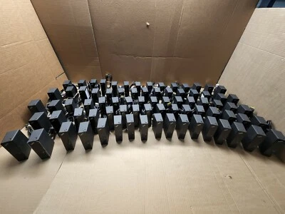 Lote de 78 estaciones de acoplamiento Lenovo DU9033S1 Foto 1 de 4