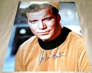 WILLIAM SHATNER Signed Autographed Star Trek Captain Kirk 16x20 photo - Picture 1 of 2