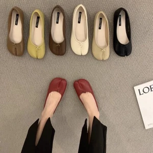 Women Leather Bowtie Tabi Split Toe Mid Heel Ladies Fashion Ballet Court Shoes - Picture 1 of 22