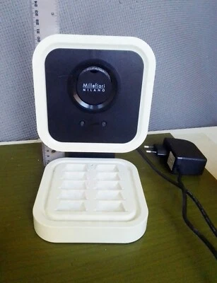 Diffusore profumi  e aromi elettrico Millefiori Milano - capsule Millee omaggio - Immagine 1 di 4