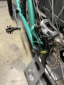 bicycle - Picture 1 of 6