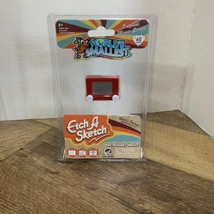 Casa de muñecas coleccionable miniatura más pequeña del mundo ETCH A SKETCH realmente funciona - Imagen 1 de 3