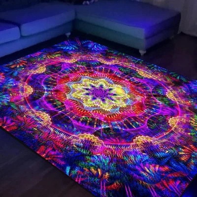 Alfombra de área Trippy Mandala negra clara, grande UV reactiva brillo en la oscuridad Boho N... Foto 1 de 4