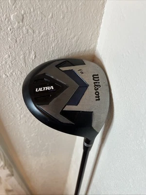 wilson ultra blk fw 3 wood, mens flex RH 43 inches - Image 1 of 4