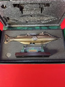 RARE Tokyo DisneySea 20,000 LEAGUES UNDER THE SEA NAUTILUS NEW 1089/2000 - Picture 1 of 6