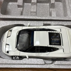 AUTOart 1/18 Bugatti Eb 110 GT White - Picture 1 of 6