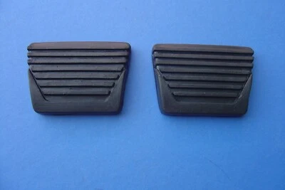 1963-1964-1965-1966-1967 CHEVROLET CORVETTE BRAKE & CLUTCH PEDAL PAD-PAIR-NEW - Изображение 1 из 2