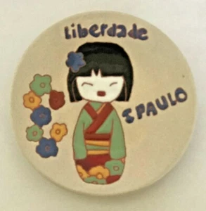 RARO LIBERDADE SAO PAULO CERÁMICA NIÑA JAPONESA PINTADO A MANO PLACA COLGANTE DE PARED - Imagen 1 de 8