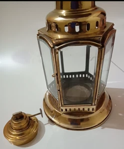 Lampada Lanterna Ottone Vintage Arredamento Casa Olio Cherosene Lanterna Lampada Ottone Vetro  - Foto 1 di 6