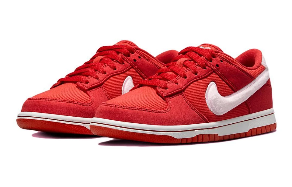Size 6.5 (GS) - Nike Dunk Low Valentine's Day
