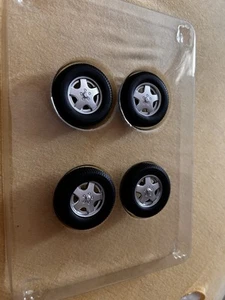 1:18 Felgen VW T3 Bulli Etc. KK Scale / Mit Reifen 4 Stück - Bild 1 von 2
