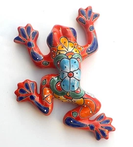 MEXICAN TALAVERA POTTERY FROG SCULPTURE 10" LONG X 8" WIDE - Picture 1 of 3