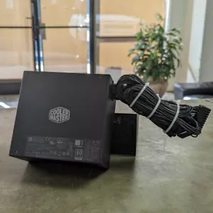 Cooler Master Gold Gaming PSU Power Supply 800W RTX XT ATX - Picture 1 of 8