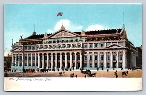 Antique Postcard Busy Street People Horses US Flag The Auditorium Omaha Nebraska - Picture 1 of 2
