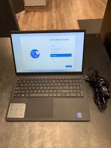 Dell Inspiron 15 3000, 15,6" HD Display, Intel Celeron N4020 4GB RAM, 128GB SSD - Bild 1 von 12