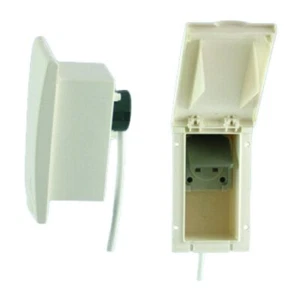 TND WHITE EXTERNAL 13 AMP SOCKET BOX CARAVAN MOTORHOME MAINS OUTLET + FLAP PO139 - Picture 1 of 1