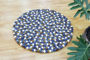 Handmade Felt ball Rug-Small To Large Area Round Rugs- Made Using 100% Pure Wool - Picture 1 of 9