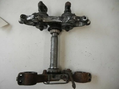 1981 YAMAHA XS850 XS 850 GEMA DE DIREÇÃO INFERIOR SUPERIOR ÁRVORE TRIPLA - Imagem 1 de 4