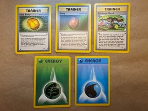 5 Neo Genesis Karten Beere Gold Beere Pokémon März Wasser Energie Gras Energie - Bild 1 von 16