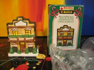 General Store Kwik Fill / Red Apple 1994 Miniature Ceramic Christmas Ornament - Picture 1 of 3