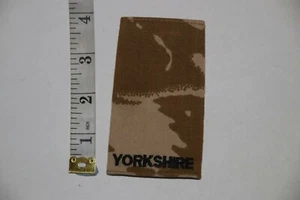 CHARRETERA DE RANGO DE DESLIZAMIENTO ÚNICO EJÉRCITO BRITÁNICO REGIMIENTO DE YORKSHIRE - Imagen 1 de 1