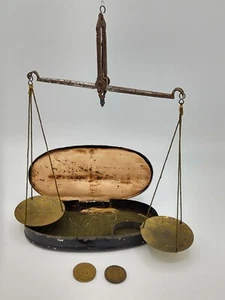 S-168 C. 1820 English Japanned Box Coin Scale - Picture 1 of 6