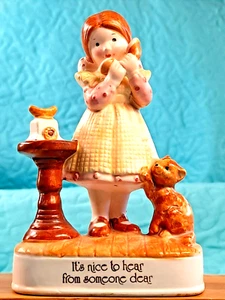 HOLLY HOBBIE Vintage Ceramic Figurine "It's nice to hear from someone dear" 1974 - Picture 1 of 12
