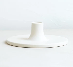 FLORAL SOCIETY DAILY TAPER CANDLE HOLDER CANDLESTICK WHITE CERAMIC WIDE 6.5" NEW - Picture 1 of 6