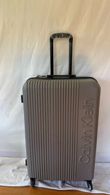 New CALVIN KLEIN Gray Large Hardcase Luggage 28" Spinner Lightweight Suitcase - Image 1 of 4