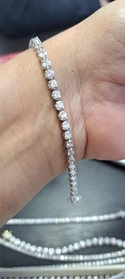 Sale- 2.50ct 100% Natural Round Diamond Claw Set Tennis Bracelet, White Gold - Image 1 of 4