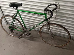 Vintage Schwinn 10-Speed Green Bicycle - Picture 1 of 9