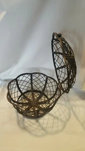 VINTAGE Deko Zierkorb aus Metall aufklappbar - Bild 1 von 8
