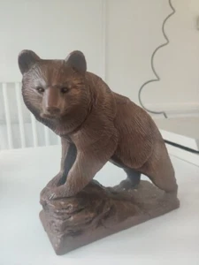 Vintage Grizzly Bear Figure - RED MILL MFG Made From Pecan Shell (VV) - Picture 1 of 2