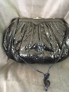 JUDITH LEIBER Black snake lizard Skin semi precious jewel black onyx art deco - Picture 1 of 9