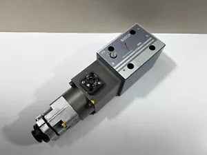 BOSCH Servo Proportional Valve 0 811 403 001 - Picture 1 of 6