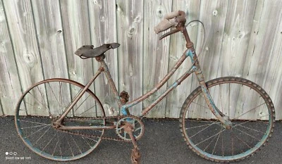 Vélo Ancien D Enfant/années 1930/jouet ancien vélo enfant vintage/old bike - Photo 1/4