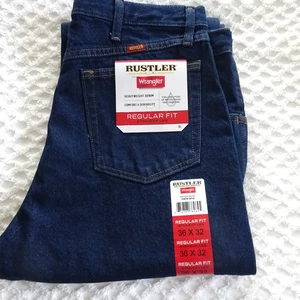Nuevos pantalones de mezclilla Rustler Wrangler para hombre 36x32 pierna recta calce regular peso pesado - Imagen 1 de 7