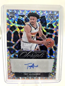2024-25 Panini Mosaic Trey Alexander Rookie Scripts AUTO Silver Prizm RC #RS-ALX - Imagen 1 de 6