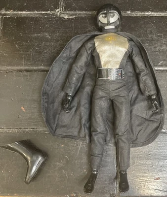 Figura de acción vintage Ideal Toys - Knight of Darkness Star Team 1977 Cape Boots Foto 1 de 4