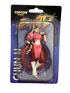 Chun-Li Street Fighter IV Pink Exclusive Collectors Edition Statuette - Picture 1 of 2