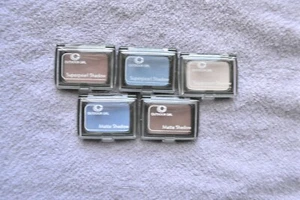 Outdoor Girl Eyeshadow, Travel Size – Choose Your Shade - Picture 1 of 6