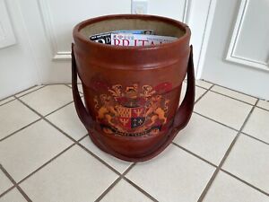 ANTIQUE VINTAGE ENGLISH PRINTED LEATHER CORDITE BUCKET WITH COAT OF ARMS
