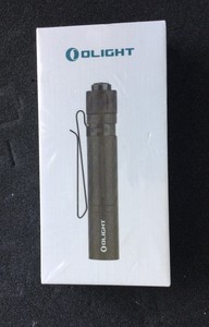 Olight i3T EOS Carbron Fiber 180 Lumen AAA Battery Powered New Sealed