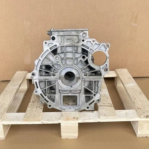Jeep Renegade 2017 Petrol 136kW Engine cylinder block 68240956AA RIZ10740 - Picture 1 of 10