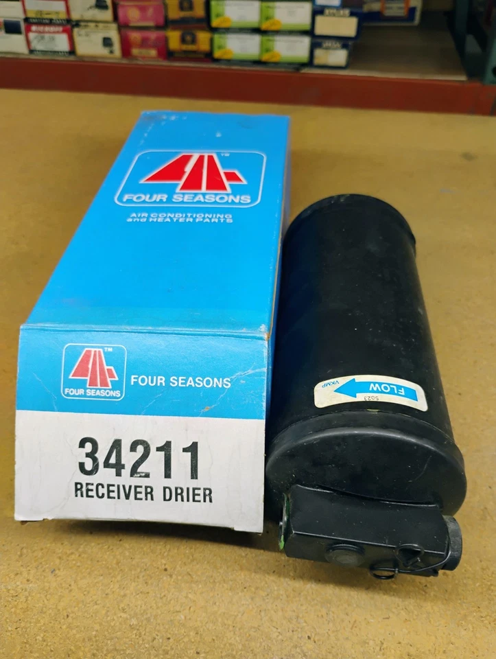 Receptor de CA secador 34211 para camionetas Chevy G10 G20 G30 78-86 R12 con secador Foto 1 de 4