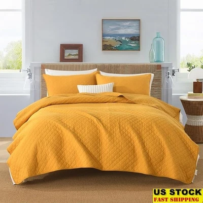 Durable Cotton Bedspread Lightweight Quilt Set Reversible Bedding All Season Use - Image 1 of 4